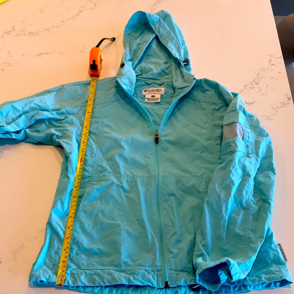 Columbia wind resistant jacket